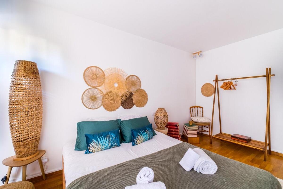 Ferienwohnung Le Riviera ~ Jardin ~ Parking ~ Climatisation Cagnes-sur-Mer Exterior foto