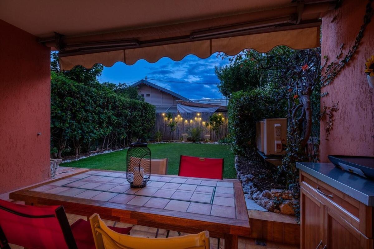 Ferienwohnung Le Riviera ~ Jardin ~ Parking ~ Climatisation Cagnes-sur-Mer Exterior foto
