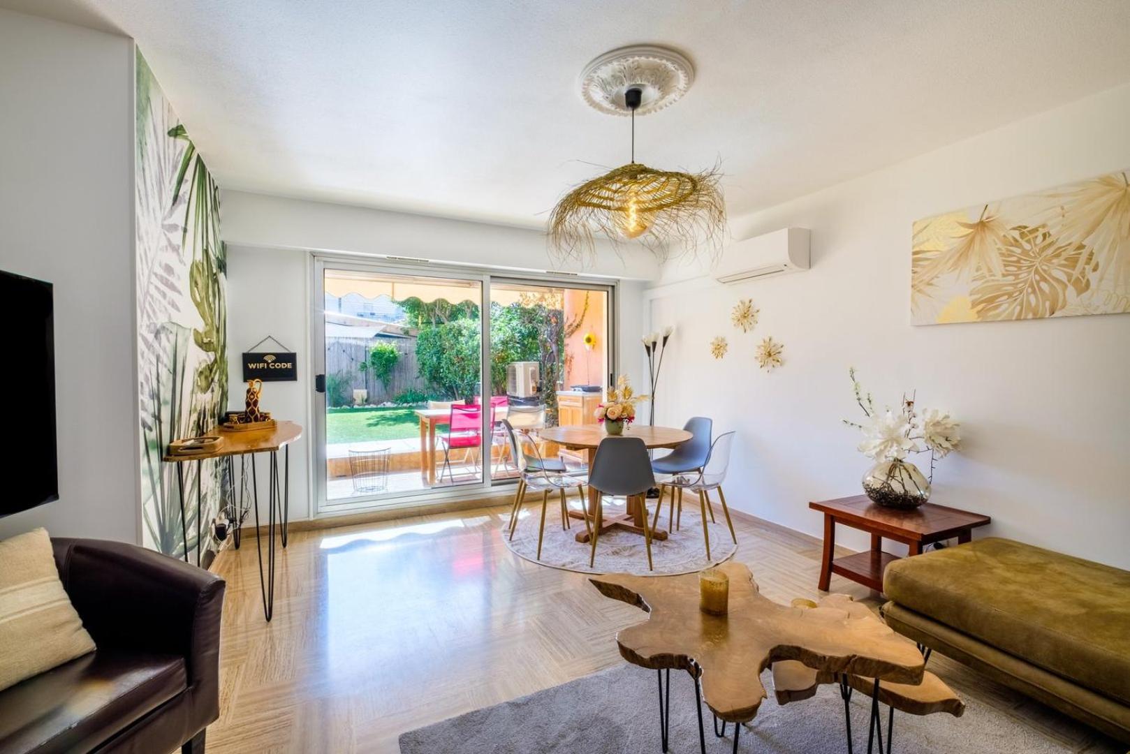 Ferienwohnung Le Riviera ~ Jardin ~ Parking ~ Climatisation Cagnes-sur-Mer Exterior foto